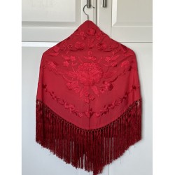 Mantoncillo rojo en rojo