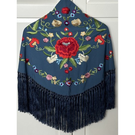 Mantoncillo  azul ducado bordado color