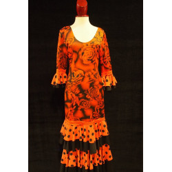 Vestido estampado con mangas y con volantes