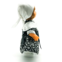 MUÑECA ALDEANA VASCA