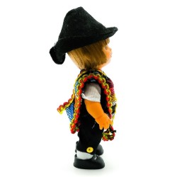 MUÑECA TIPICO AVILES