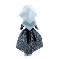 MUÑECA ALDEANA VASCA CASERA