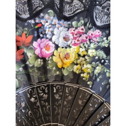 Abanico de Madera con puntilla